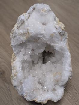 Druse Geode für den Raum und zur Steinreinigung, sehr stark